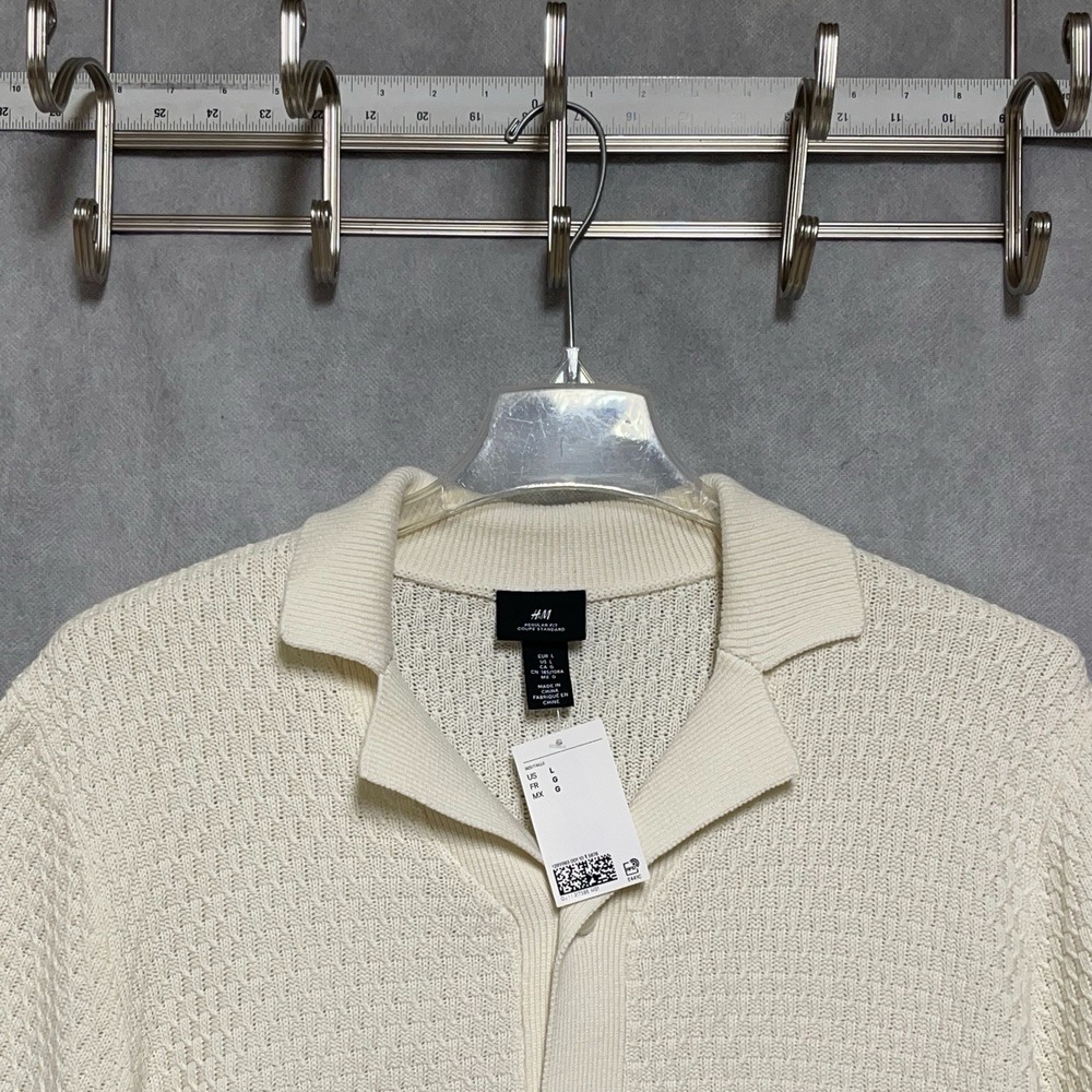 NWT H&M Sweater Men L Cream Cardigan Knit Textured Button Academia Casual Preppy